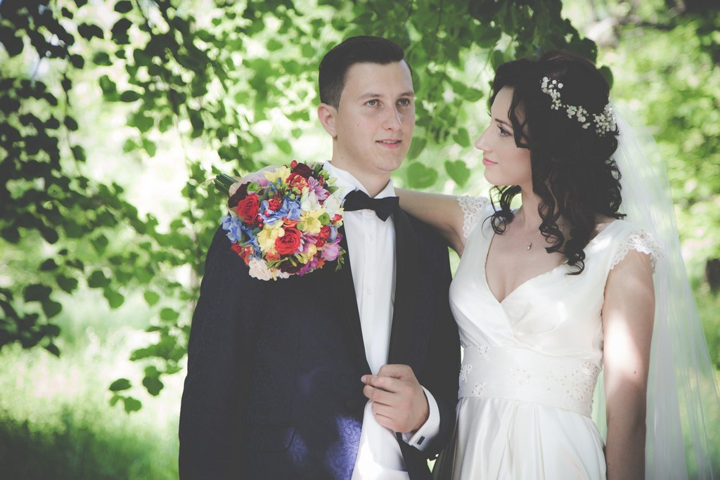 Corina & Silviu by fotograf nunta Iasi — Eduard Schiopu