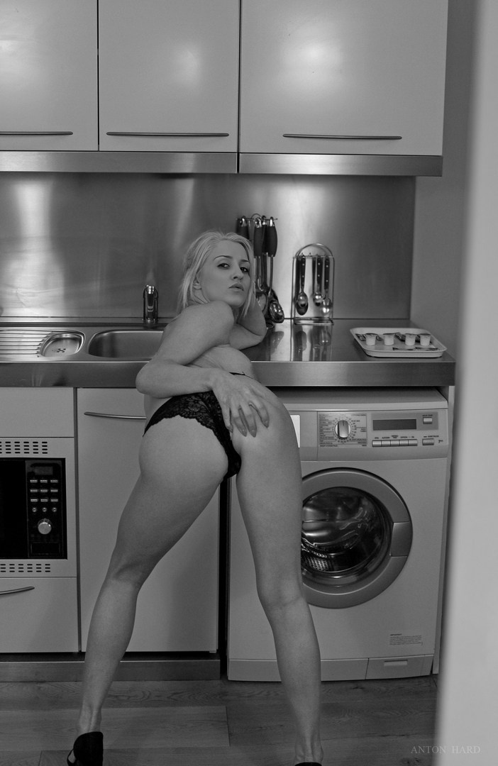 SIENNA DAY. Anton Hard — Nude Art Photography