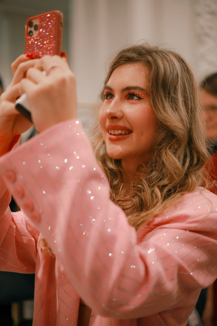 Backstage. Samid Ali