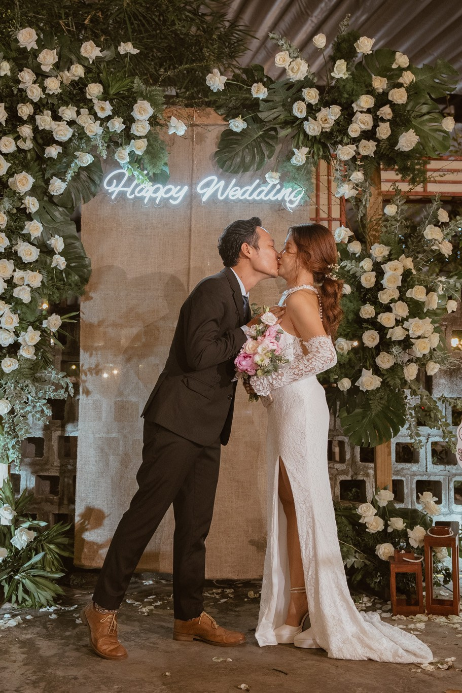 VY & LINH. WEDDING PHOTOGRAPHER IN VIETNAM