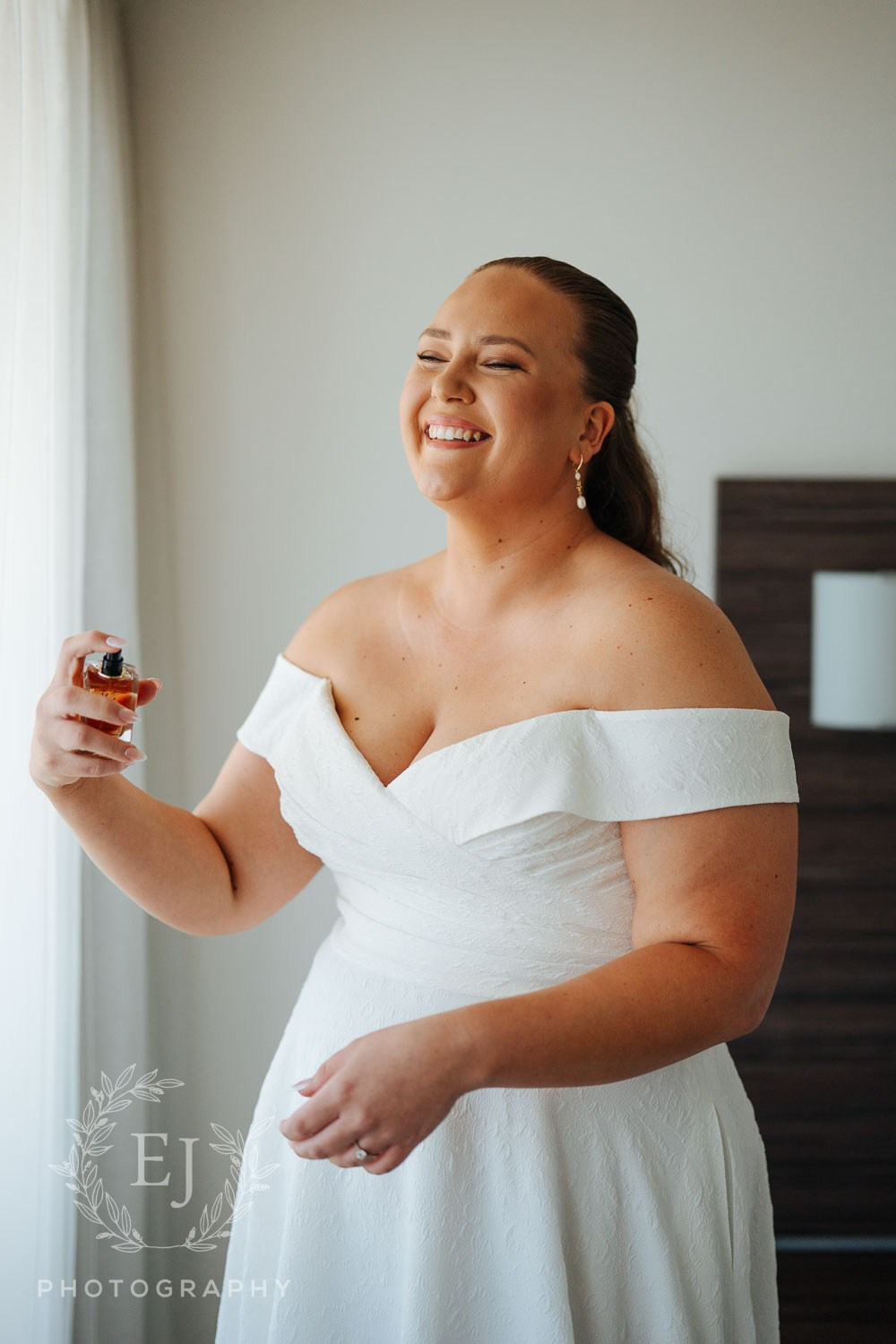 Casey & Brad — The Barn, Hopeland. Emma Joy Photography