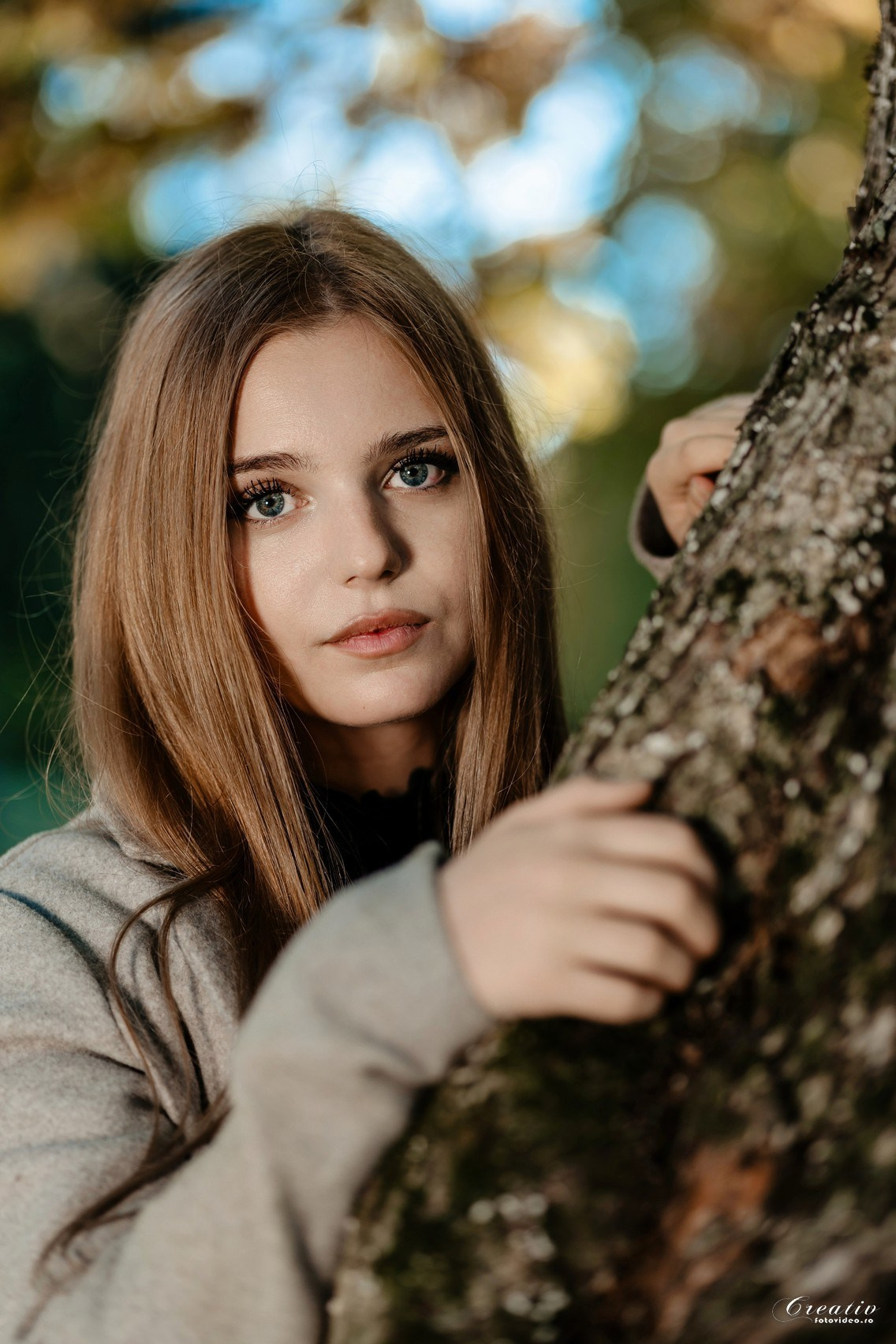 Oferta albume absolvenți 2026. Fotograf nuntă Bistrița | fotograf botez | Creativ Foto Video | Vasile Mizgan