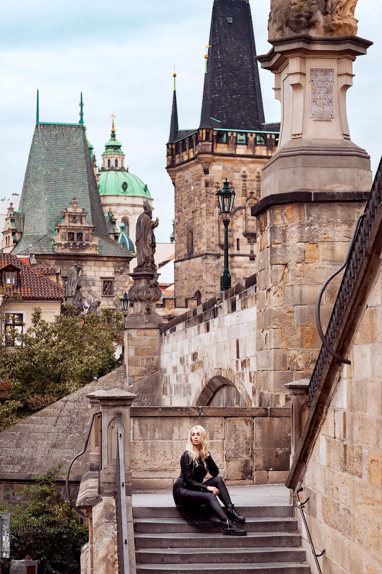 Alex. Photographer in Prague for tourists