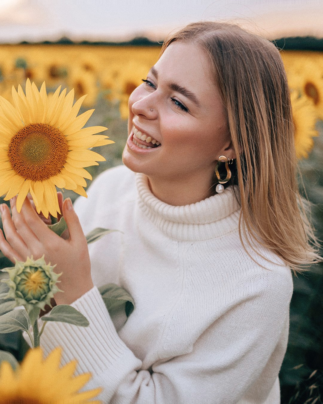August. Sunflowers. Family photograph in Munich Anastasia Vorobtsova