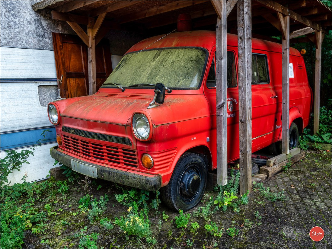 Удивительное место - частный музей старинного хлама - Fahrzeugmuseum. Photographe à Strasbourg | Portraits, Studio, Enfants, Événements