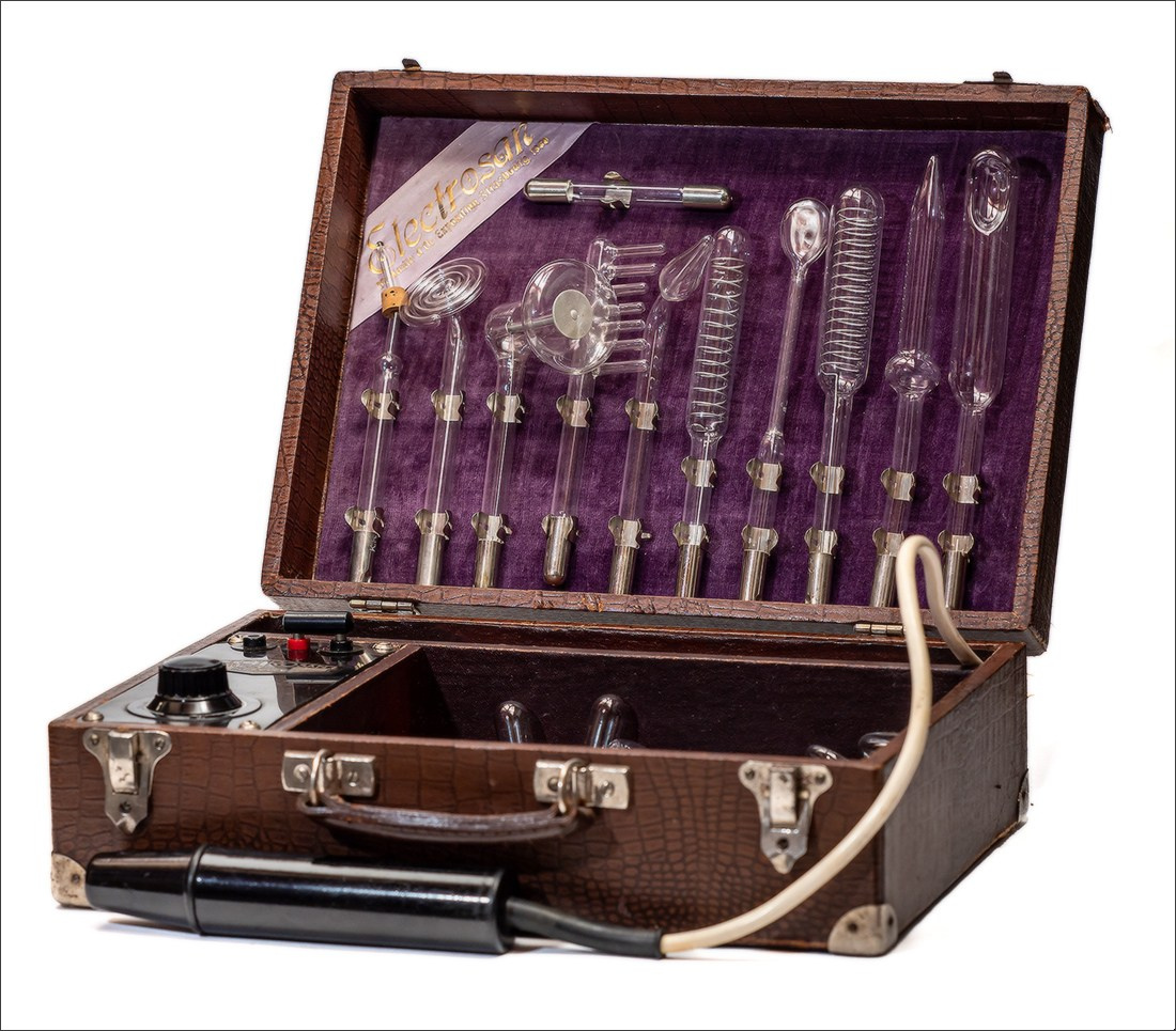Old instruments for cosmetology