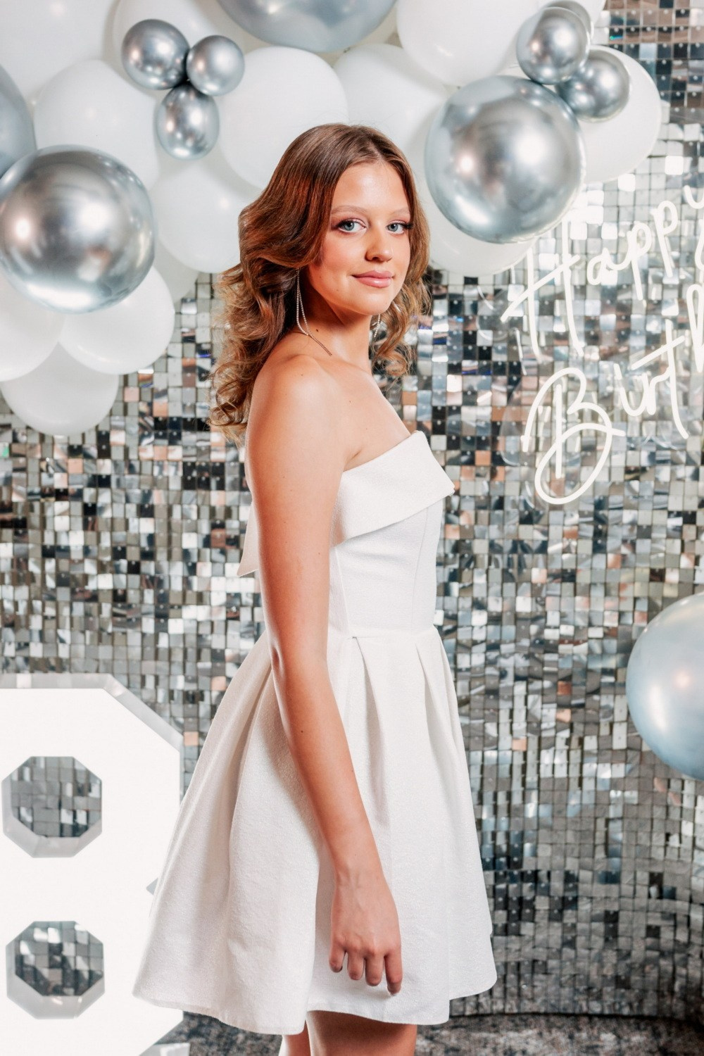 FOTOGRAFISANJE PUNOLETSTVA. Fotografi iz Backog Petrovca David i Andrea Stojanovic