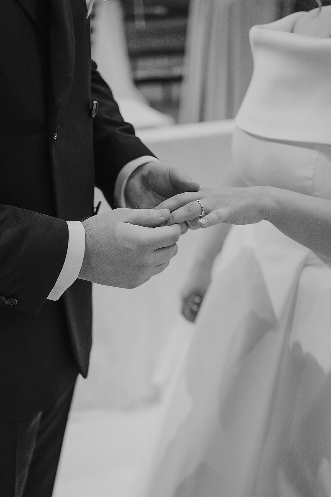 Wedding at Lispida Castle, Padua | El Velo Blanco. El Velo Blanco I Wedding Photographers