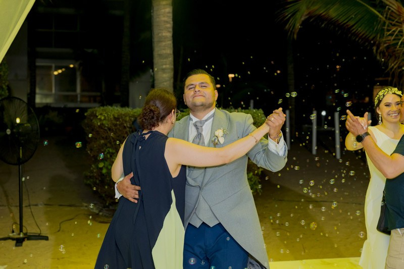 A + E. Luis Astorga - Fotografo de Bodas