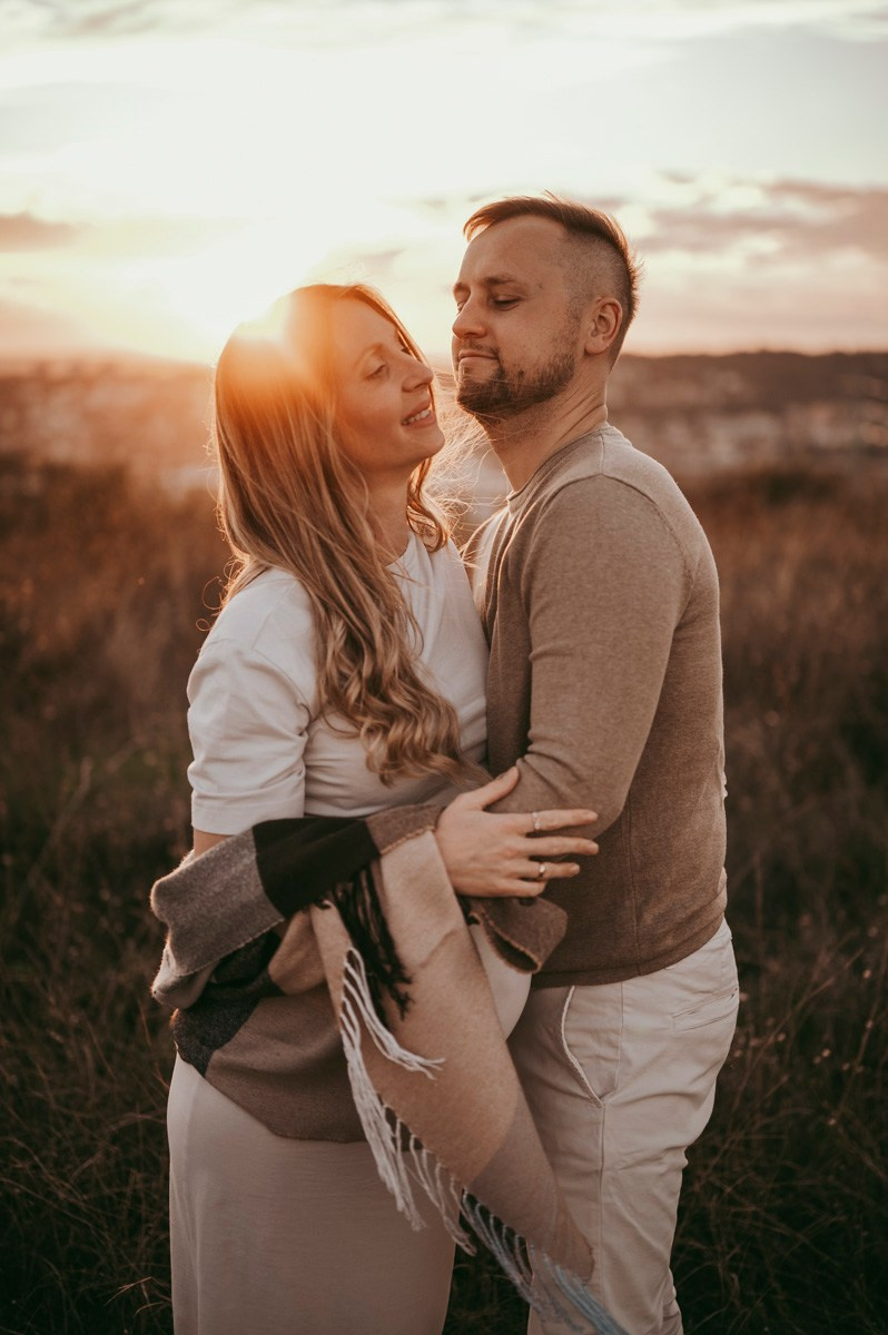 Milena / trudnicko fotografisanje sa porodicom. Deciji i porodicni fotograf u Beogradu Oksana Skendzic