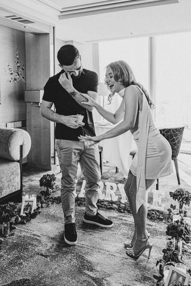 Proposal at the Shard. Tonya Kyrylenko photographer in London