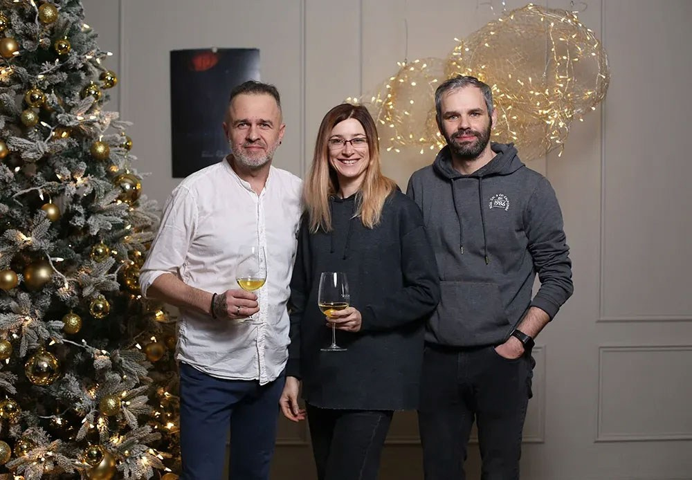 Открытие выставки Романа Рыбалёва «Календарь 2022». Школа Фотографии Романа Рыбалёва. Город Кишинёв, Молдова