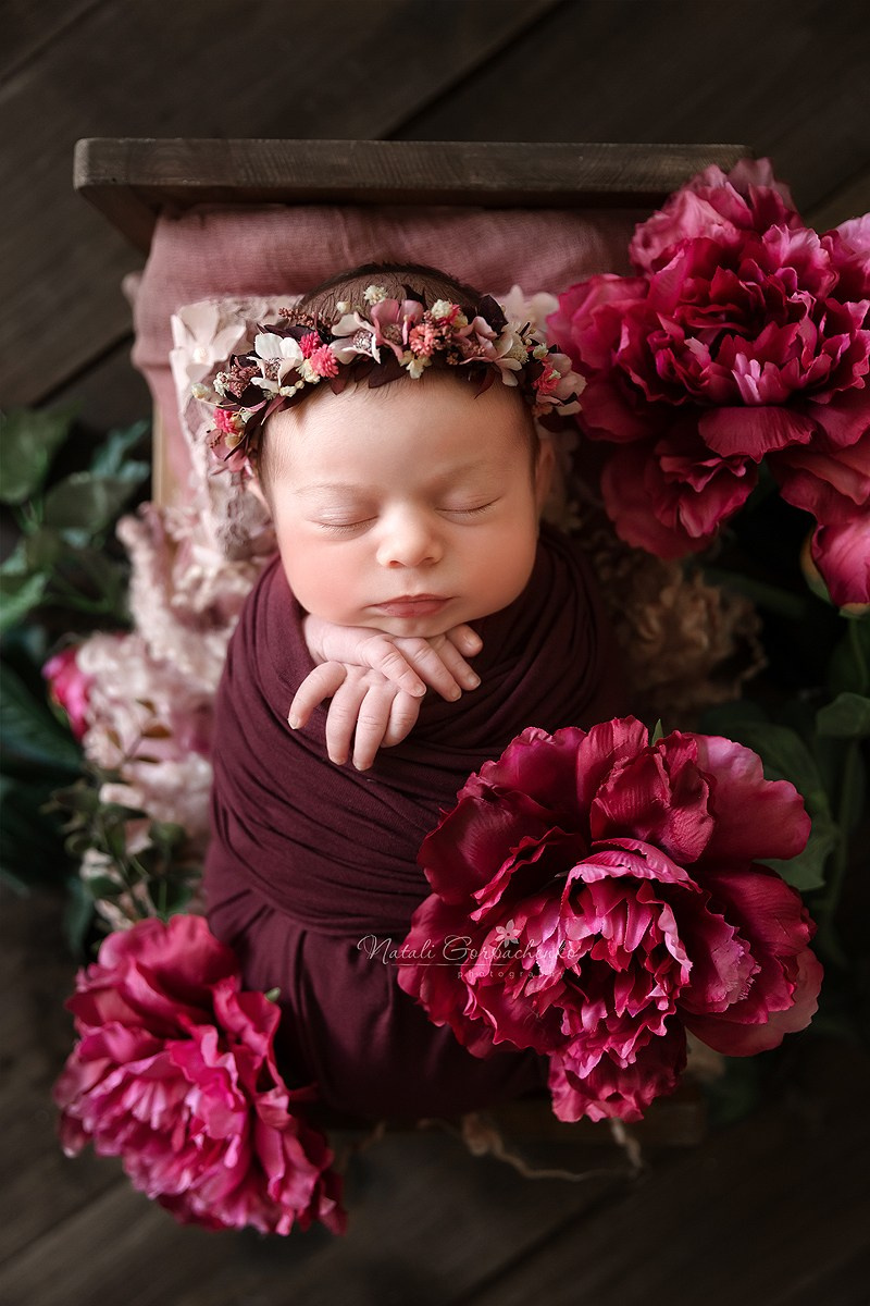 Новонароджені малюки. Дитячий, сімейний, а також newborn фотограф і викладач у Києві Наталія