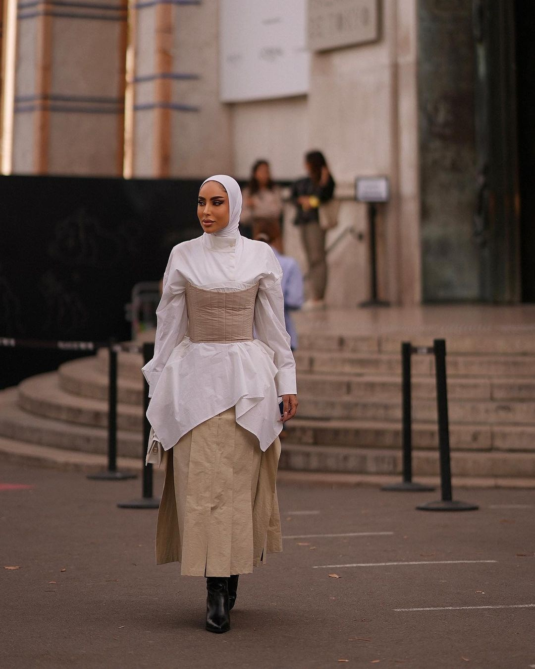 Just Fatema. Julia Di |Fashion streetstyle photographer|videomaker in Milan & Paris