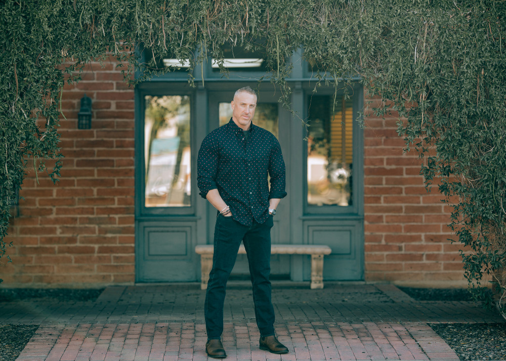 Daniel. Anastasia Post: Wedding and Editorial Photography