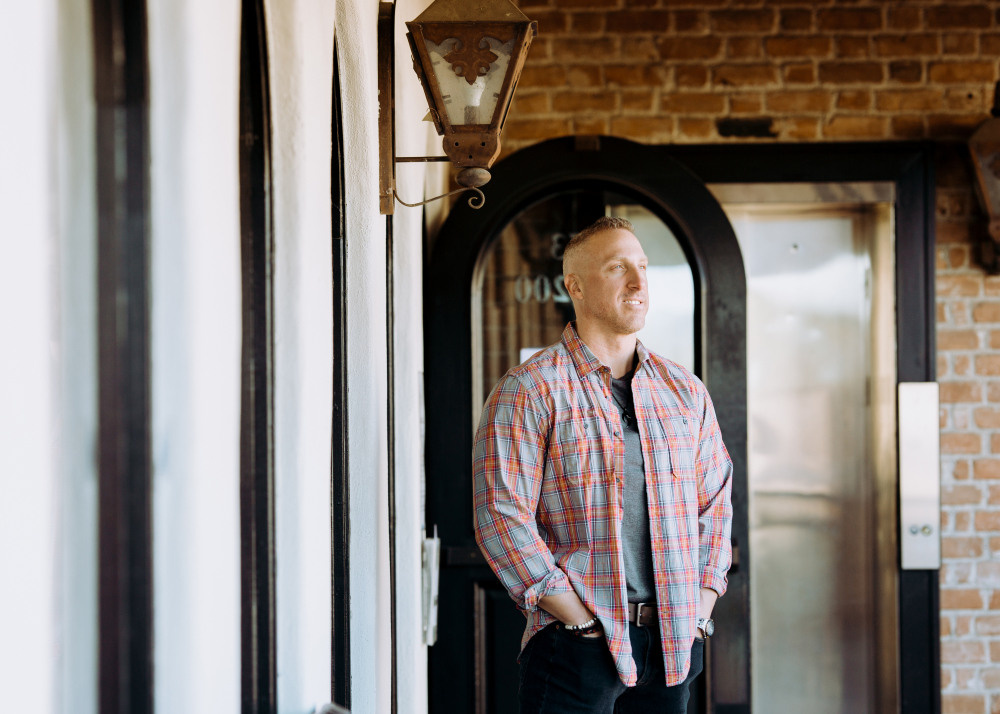 Daniel. Anastasia Post: Wedding and Editorial Photography