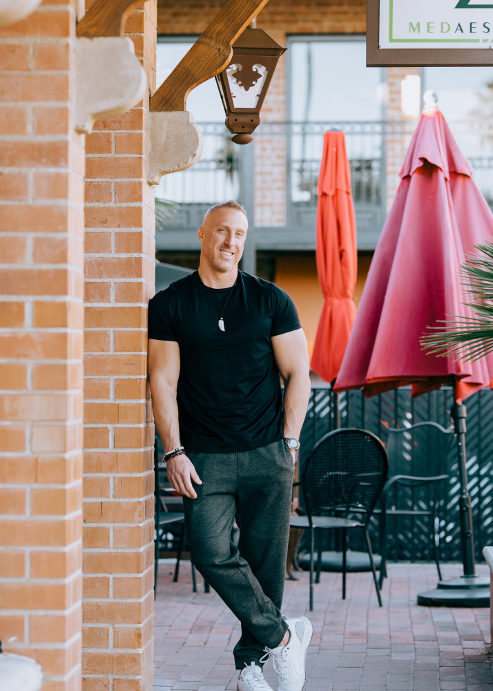 Daniel. Anastasia Post: Wedding and Editorial Photography