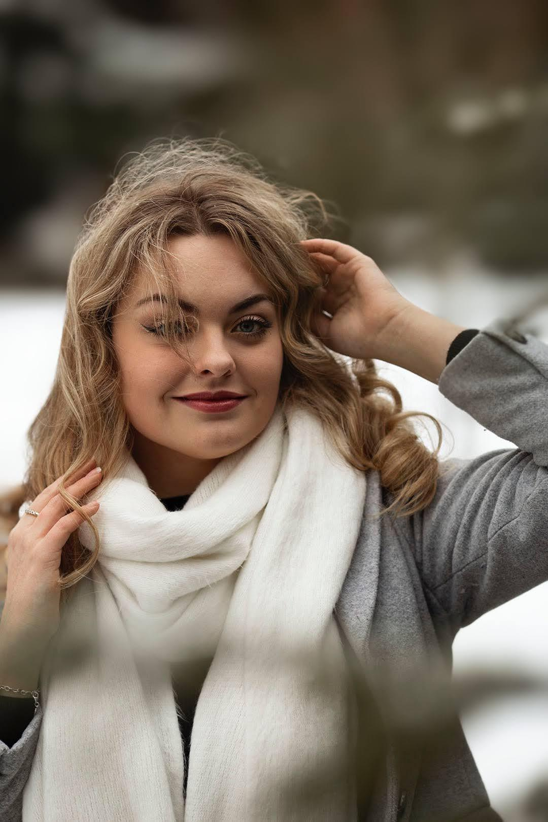 Porträt Fotos von Anzhelika Costin Familien- und Kunstfotografin Fulda. Anzhelika Costin fine art Porträts und Familien Fotografie in Fulda