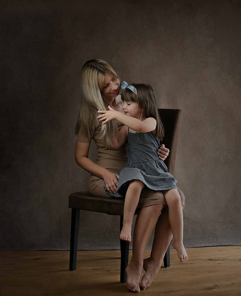 Familien Fotos von Anzhelika Costin Familien und Kunstfotografin Fulda. Anzhelika Costin fine art Porträts und Familien Fotografie in Fulda