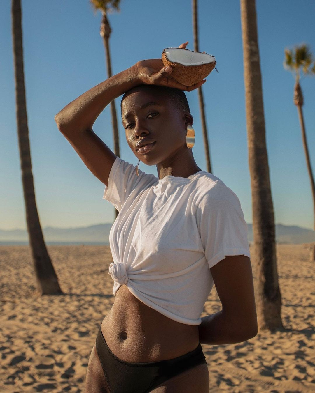 Beach. Alina Novikova Photographer Los Angeles