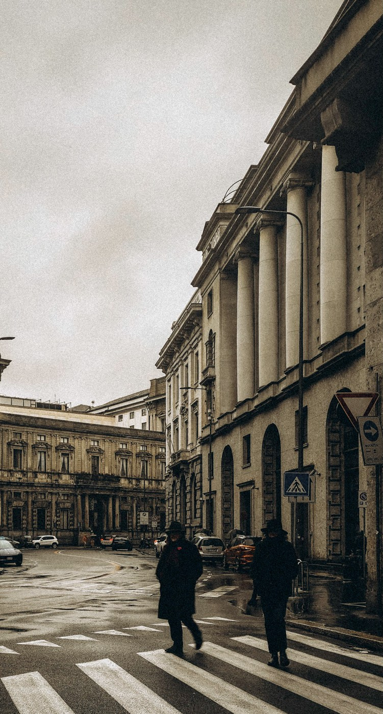Postcards from Milan. Anastasiia Buchinskaia Fotografa Milano
