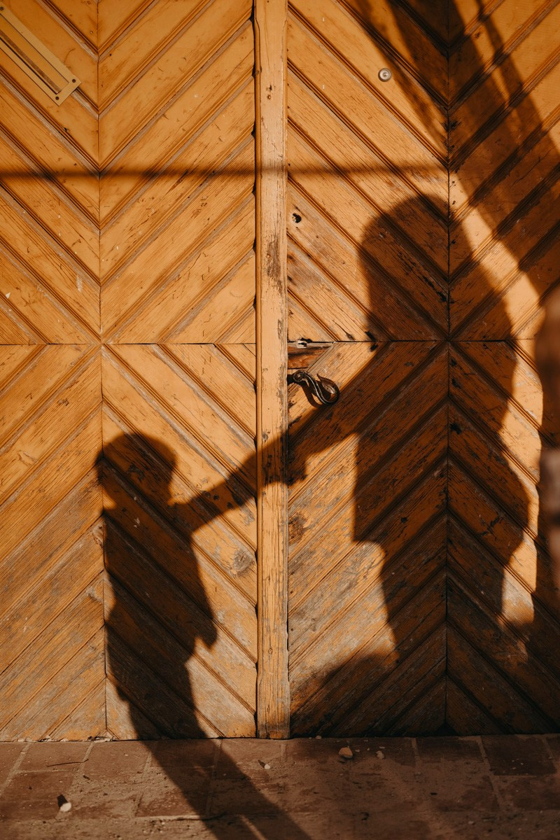 Zlata, Nemanja i Aleksej — porodicno fotografisanje napolju. Deciji i porodicni fotograf u Beogradu Oksana Skendzic