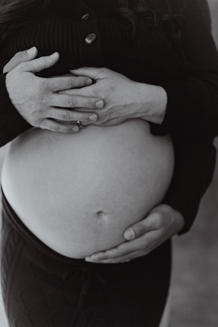 PHOTOGRAPHER JENNY IN CALGARY. I am a portrait and family photographer Jenny in Calgary