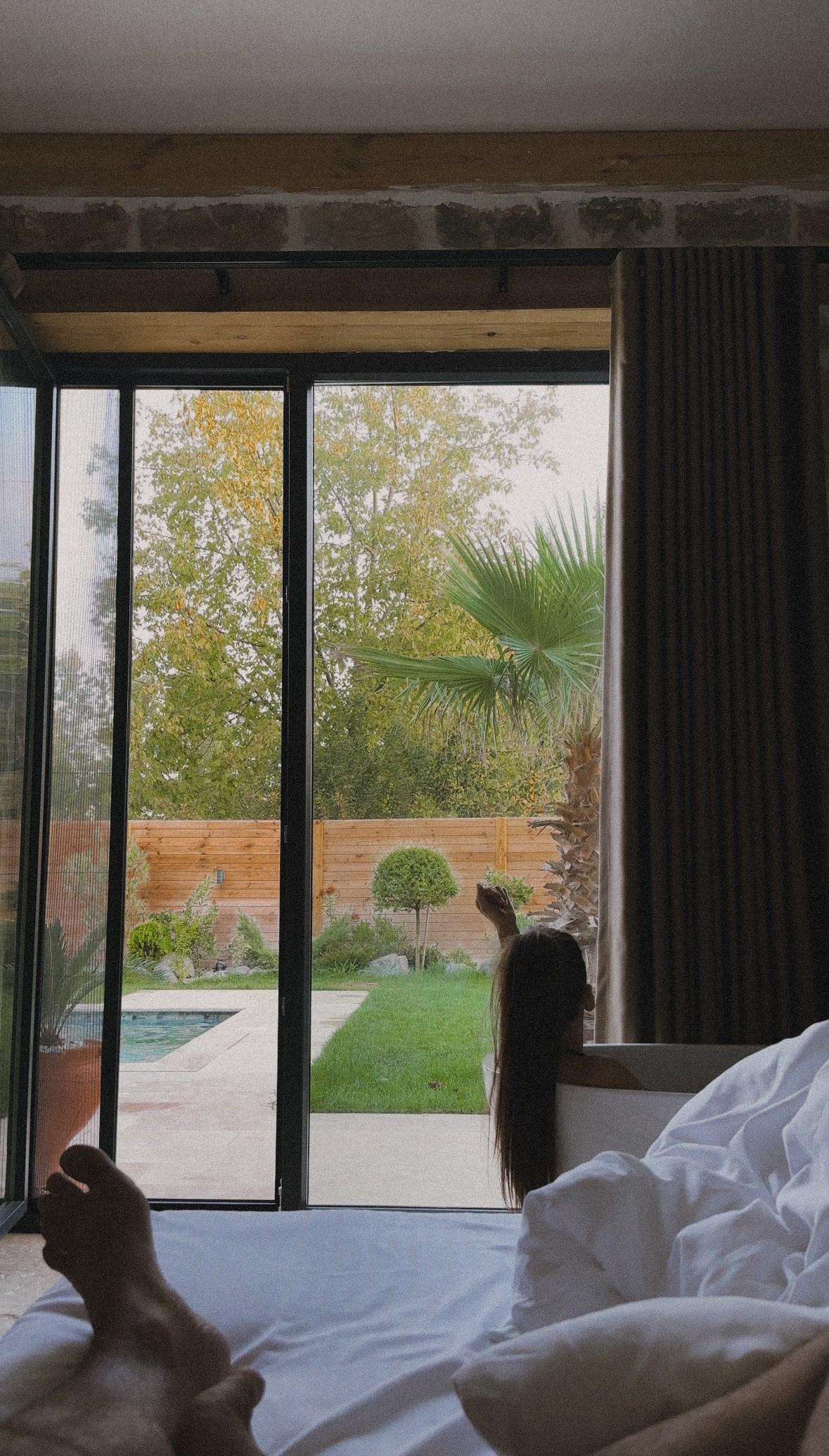 Dut Sapanca. Professional photographer and videographer specializing in filming hot