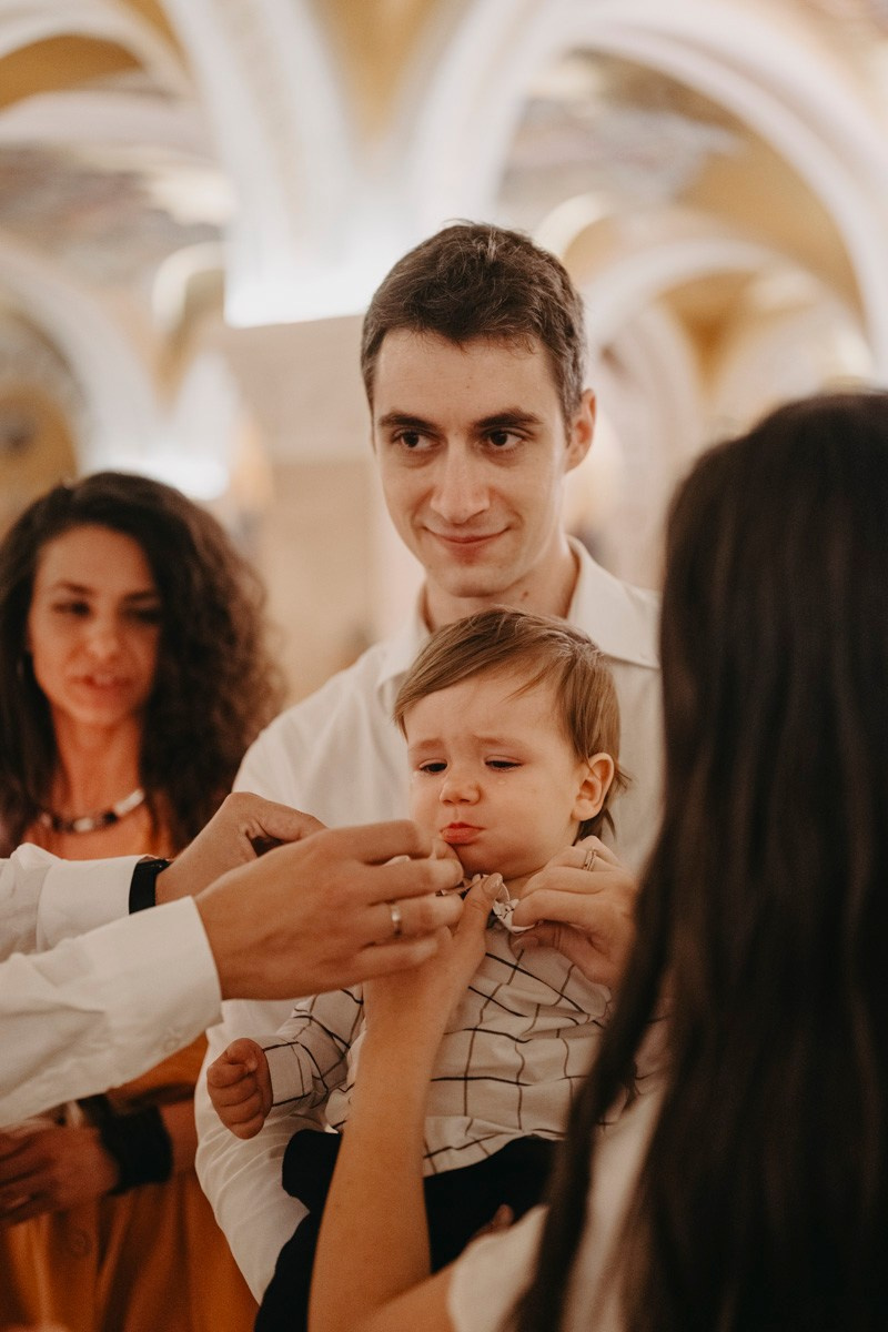 Filipovo krstenje / Hram svetog Save. Deciji i porodicni fotograf u Beogradu Oksana Skendzic