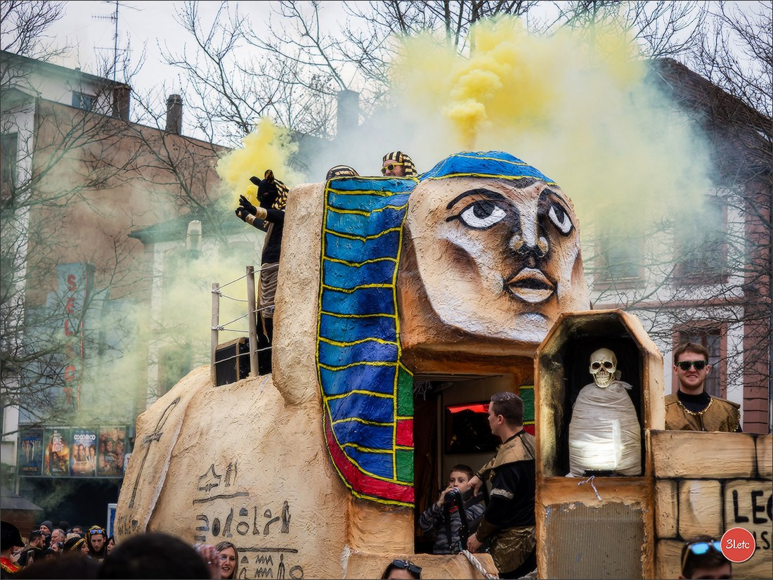 Traditional February carnival. Music, dancing, costume performances. C. Photographe à Strasbourg | Portraits, Studio, Enfants, Événements
