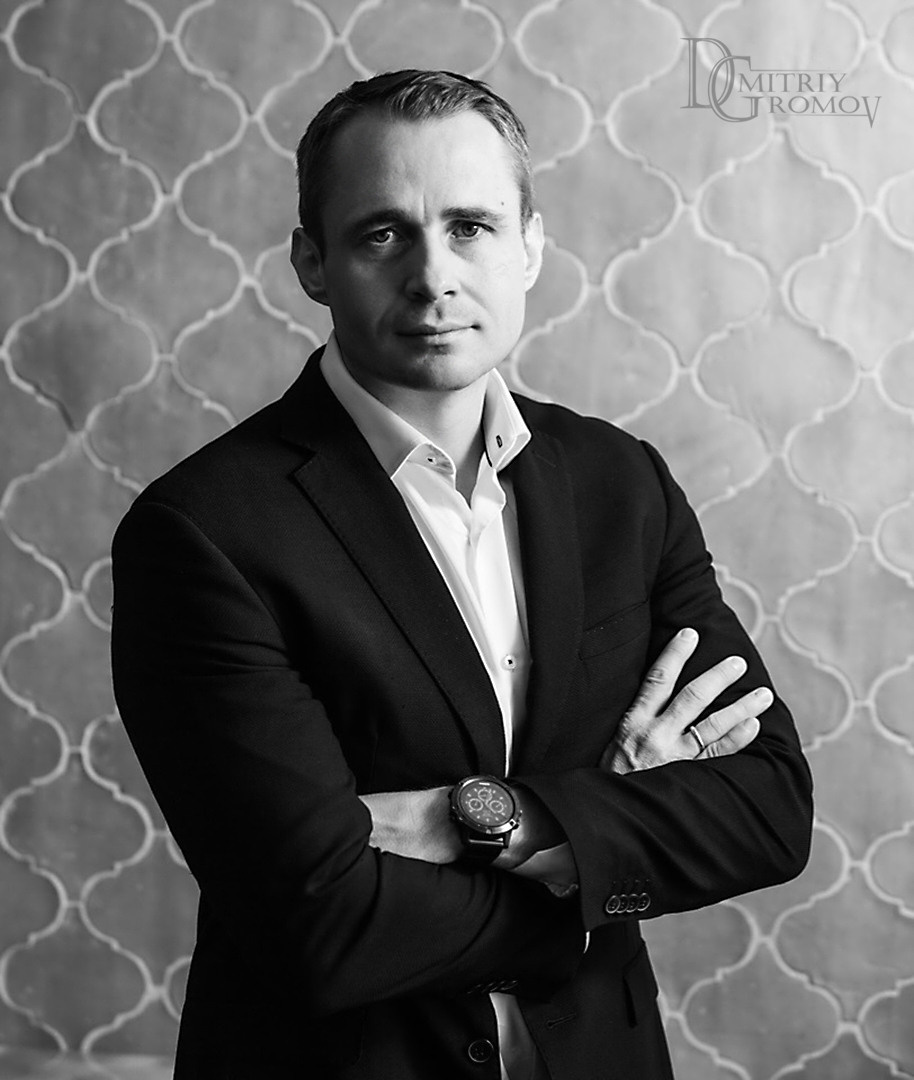 People. Photographer and videographer in Dubai Dmitry Gromov