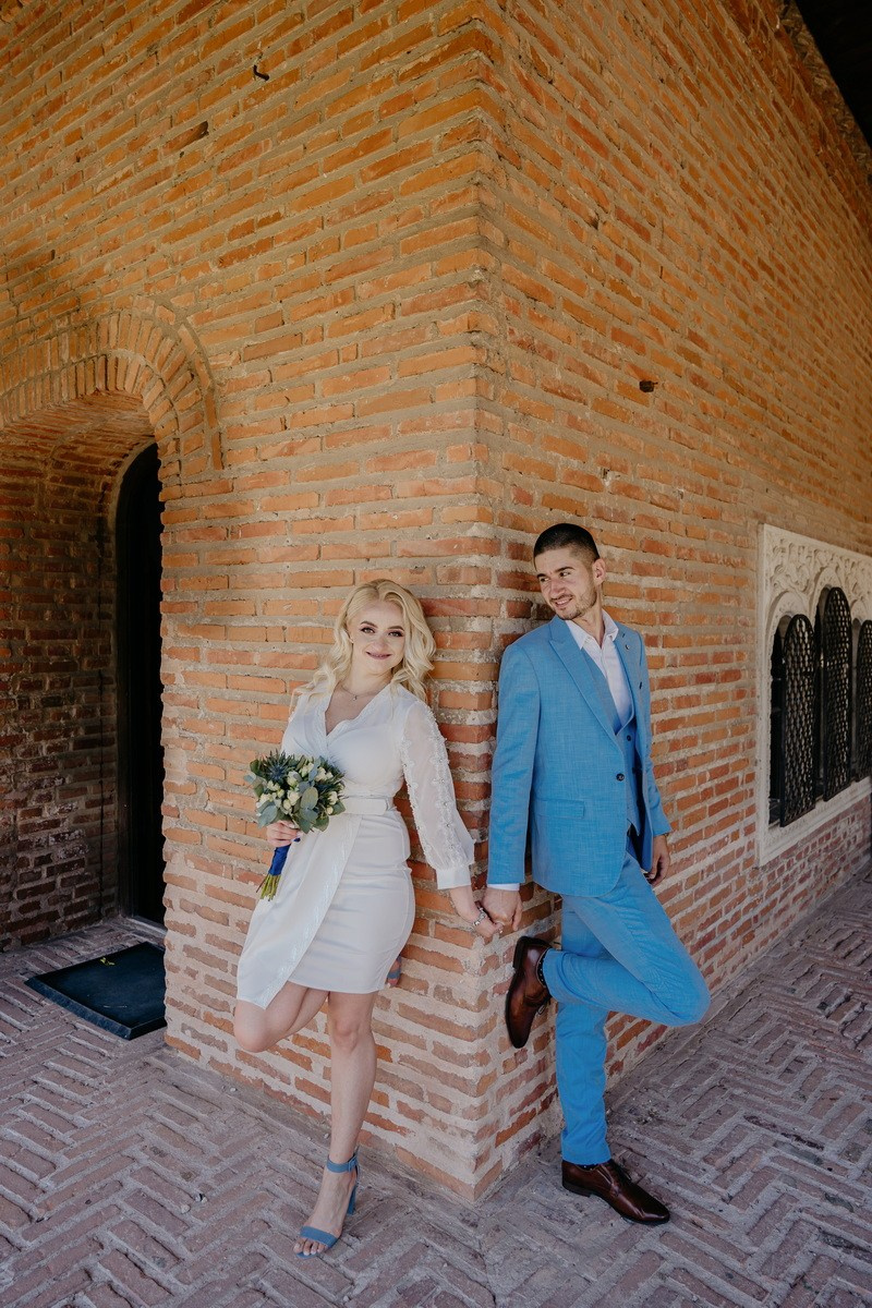 Cununie civila. Amy Foto