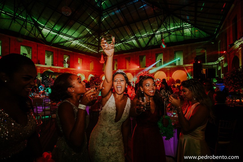 “Welcome To Our Show” — Destination Wedding Lisbon. Rui Mota Pinto Wedding Designer & Planner