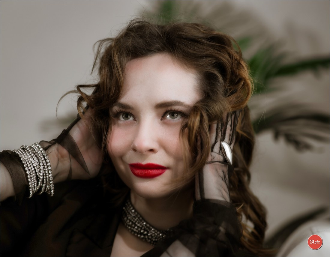 Jewelry in abundance. Photographe à Strasbourg | Portraits, Studio, Enfants, Événements