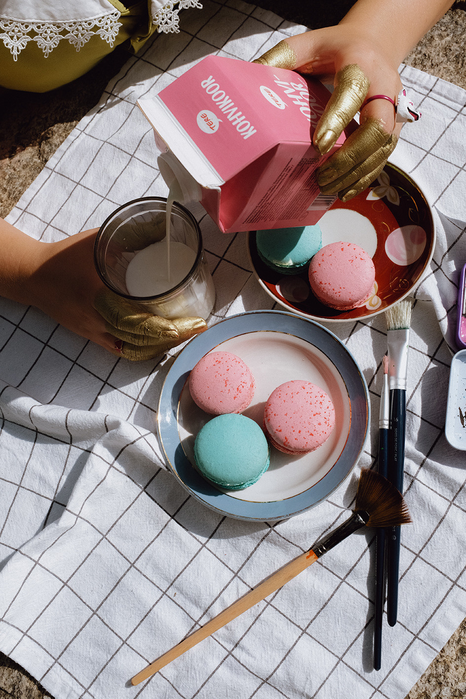 Creative content creator and outdoor photographer