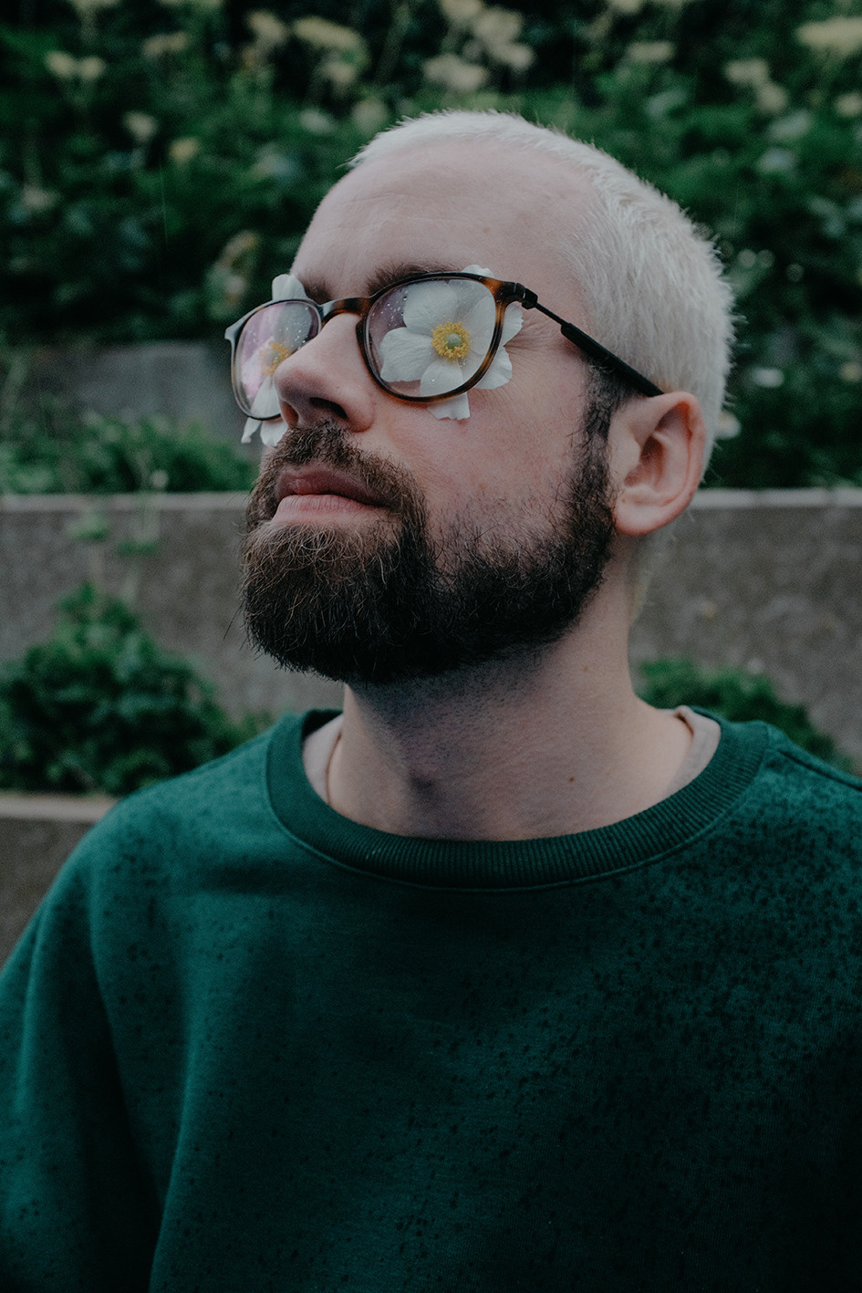 Creative content creator and outdoor photographer