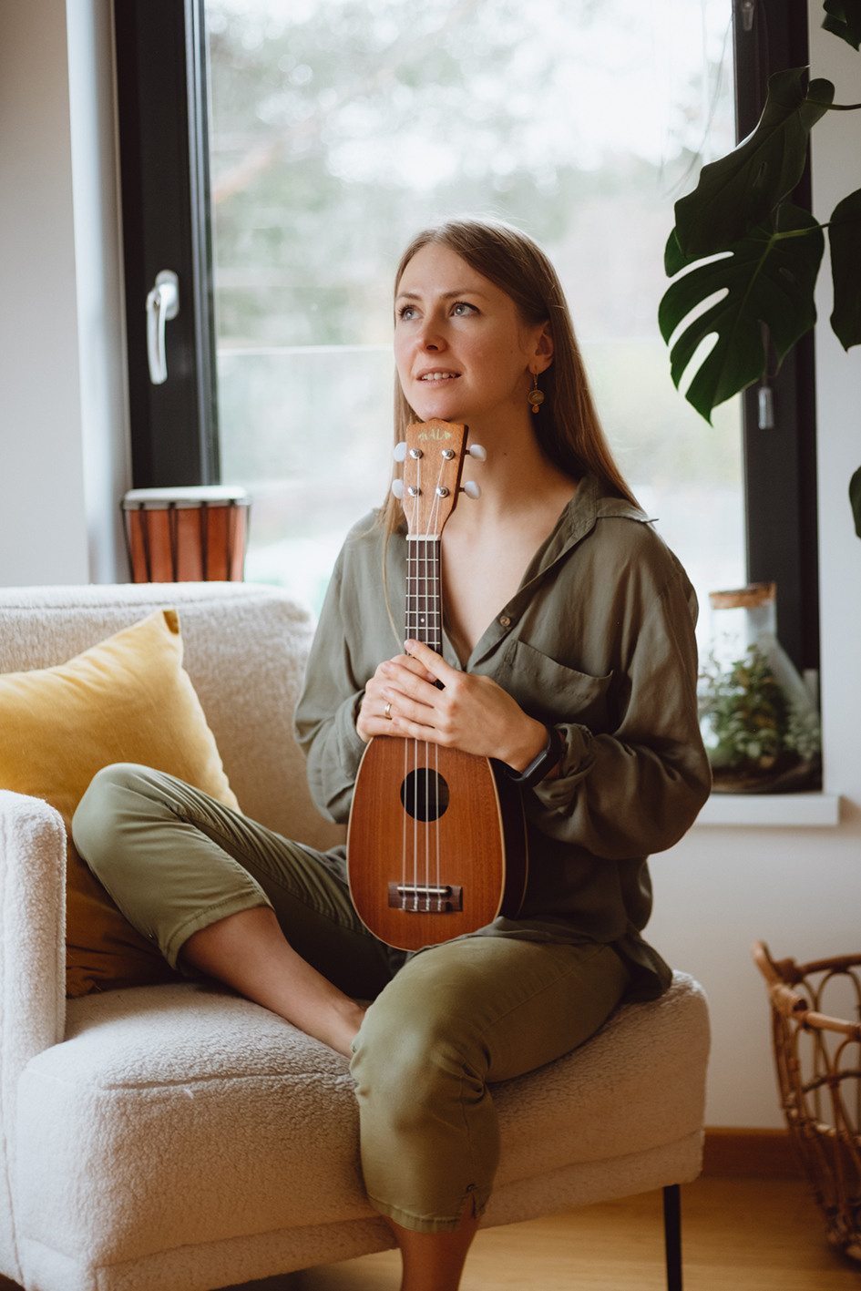 Creative content creator and outdoor photographer