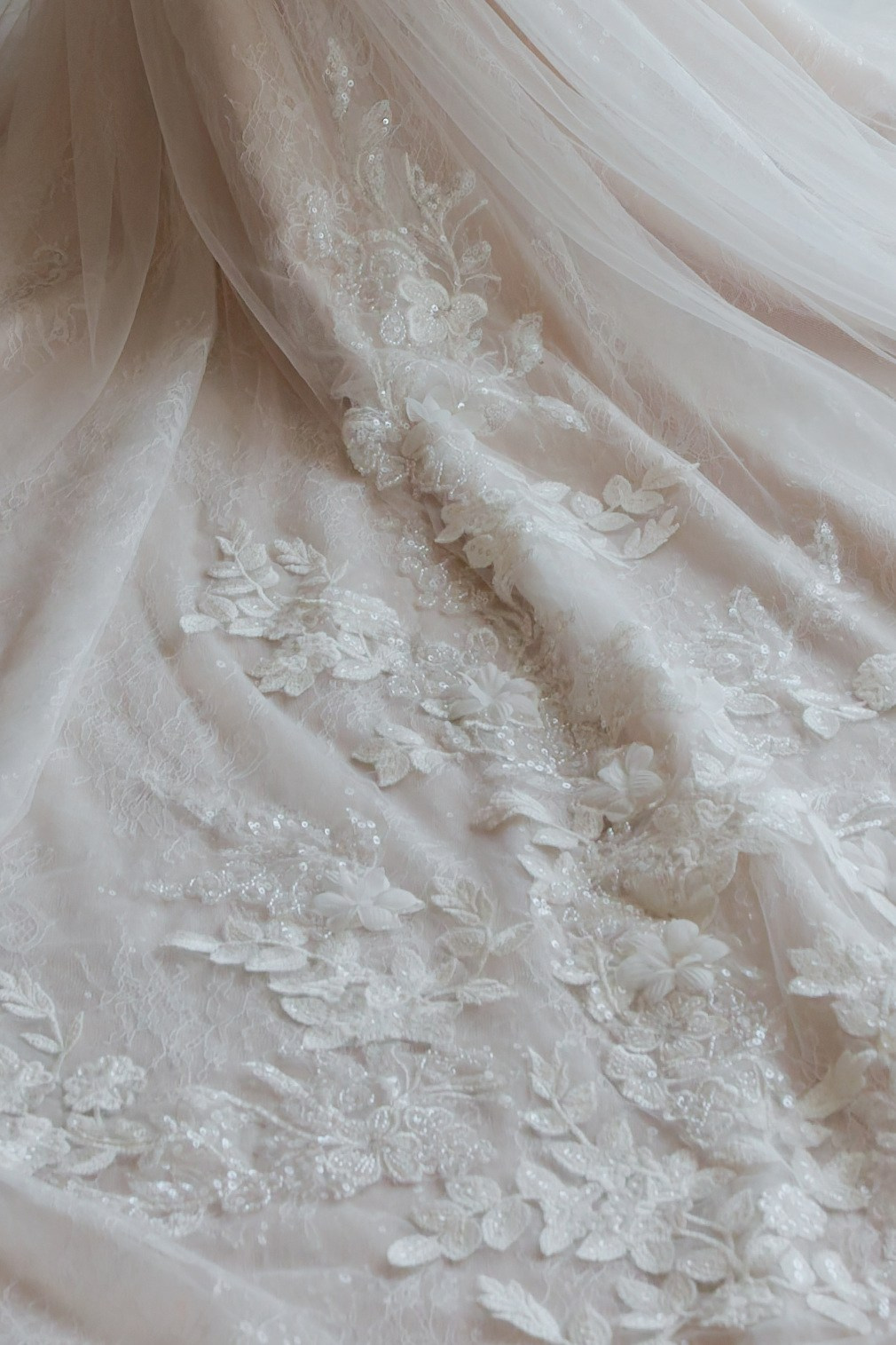 Wedding at Château L’Hospitalet in Narbonne, France. Destination Wedding Photographer — Nikita Burtsev
