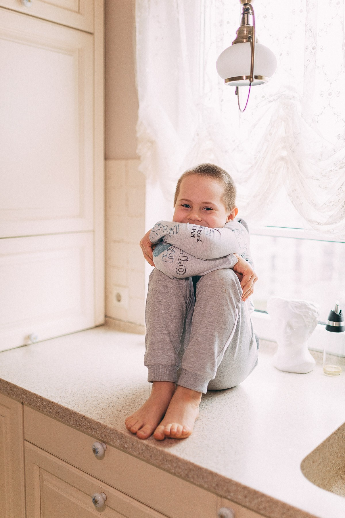 Домашняя съёмка мама с сыном. Fotogrāfs Rīgā — Katerina Gordik