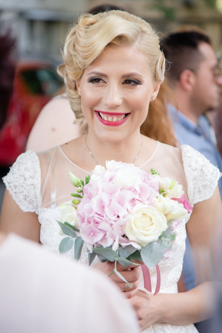 Cristina & Daniel by fotograf nunta Iasi — Eduard Schiopu