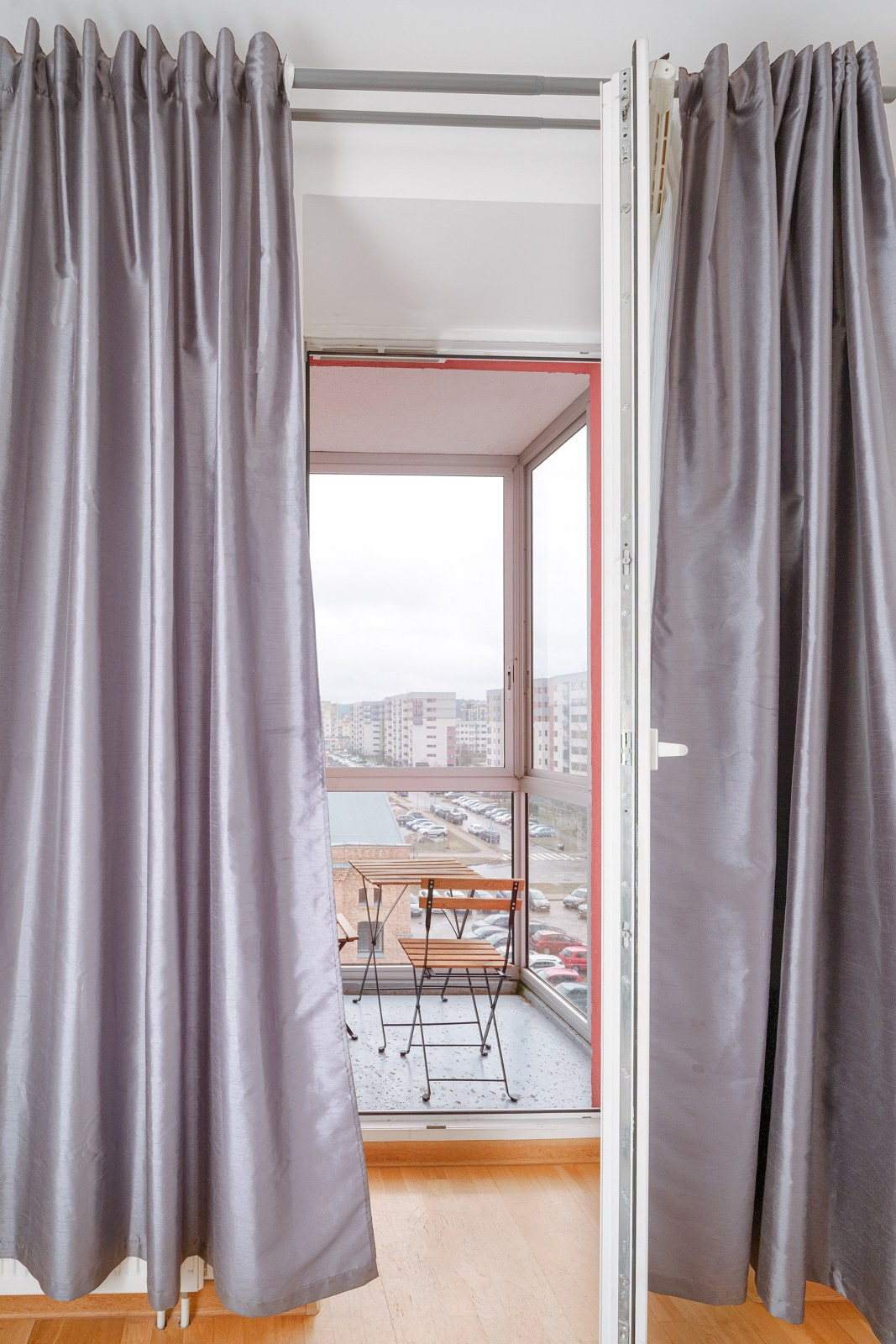 Kubiliaus g. 4b. Elina Sapiega fotografė Vilniuje