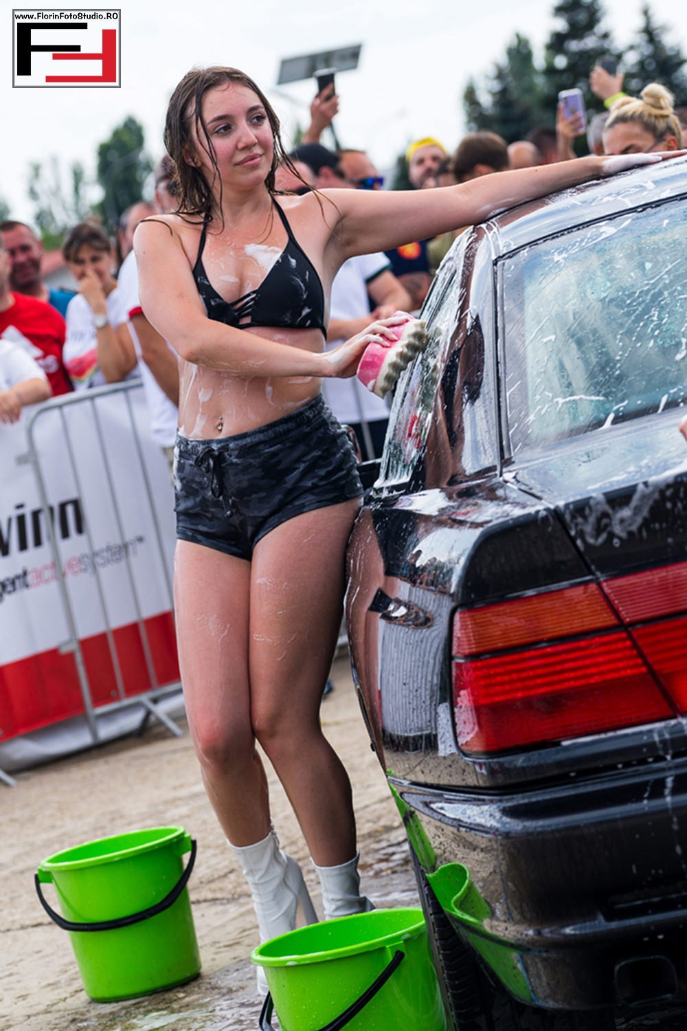 Car Wash @ Auto Total Business Show 2024. Studio foto Galati sexy — boudoir fotograf freelancer Florin Costache