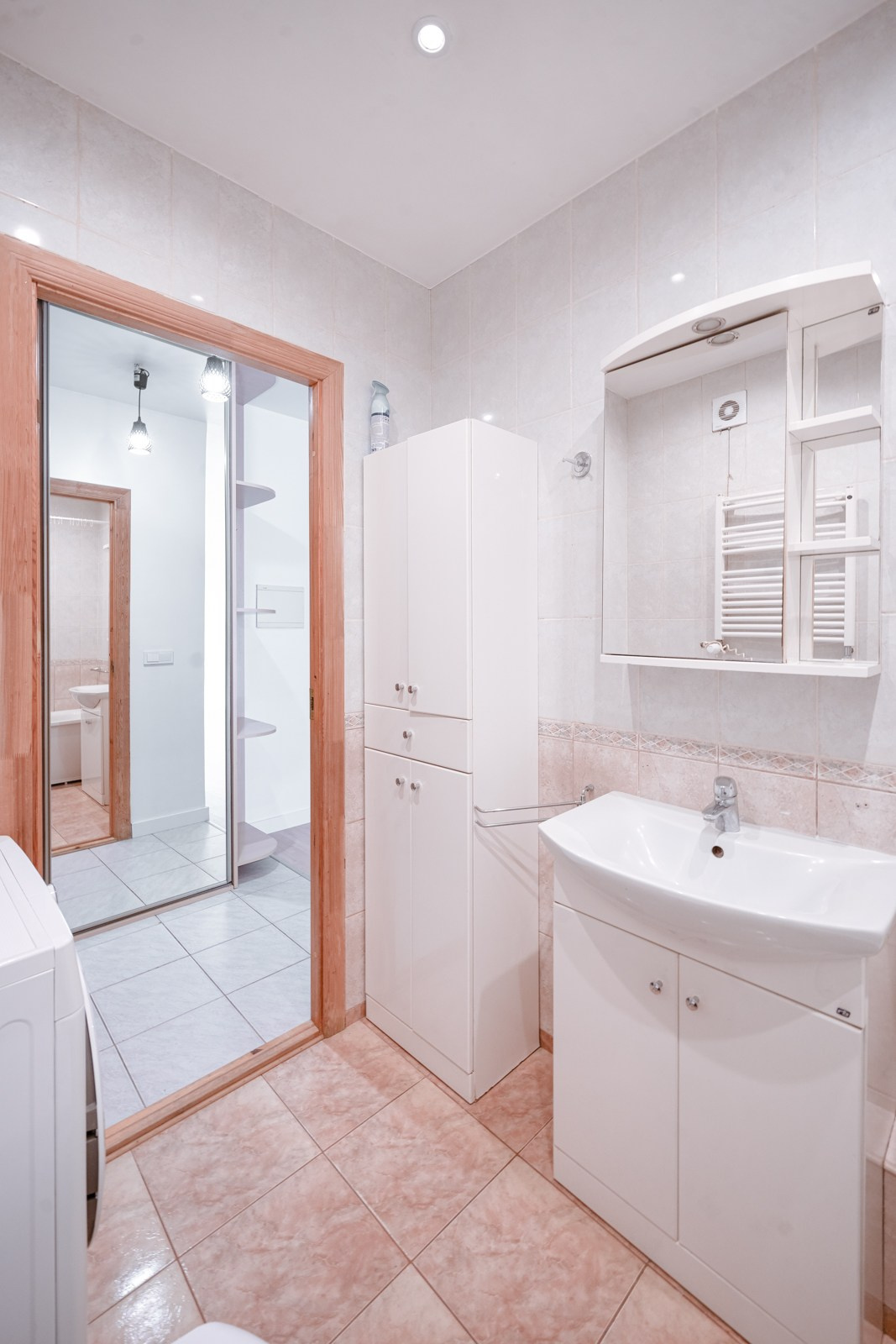 L. Zamenhofo 14. Elina Sapiega fotografė Vilniuje