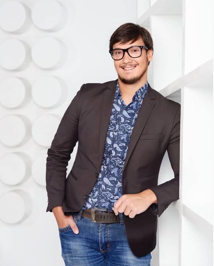 Portrait photo sessions in Slovenia. Wedding and Family Photographer in Slovenia