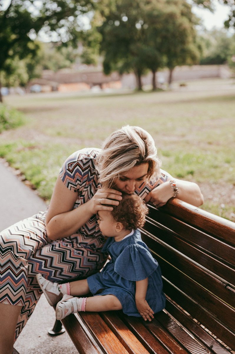 Jelena, Dositej i Valentina / porodicno fotografisanje. Deciji i porodicni fotograf u Beogradu Oksana Skendzic