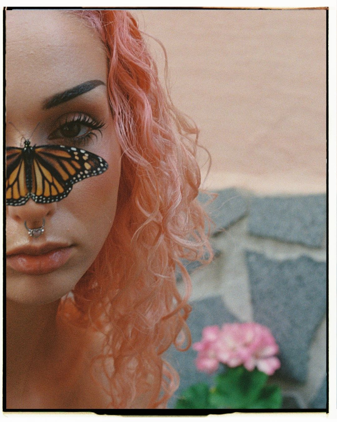 Adriana Butterfly. Portrait photographer in Madeira — Marina Shtukina