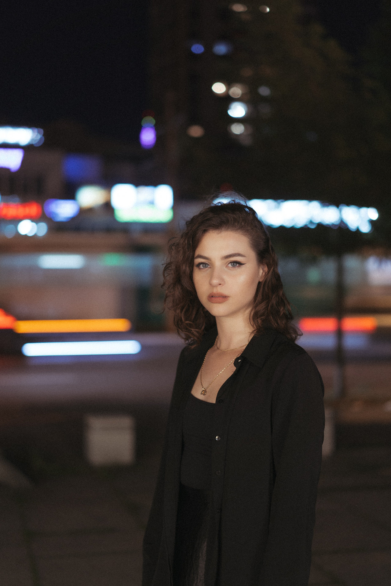 Emina | Rooftop & Night Chill. Profesionalna Fotografija i Videografija | Sarajevo | yasinemir.com