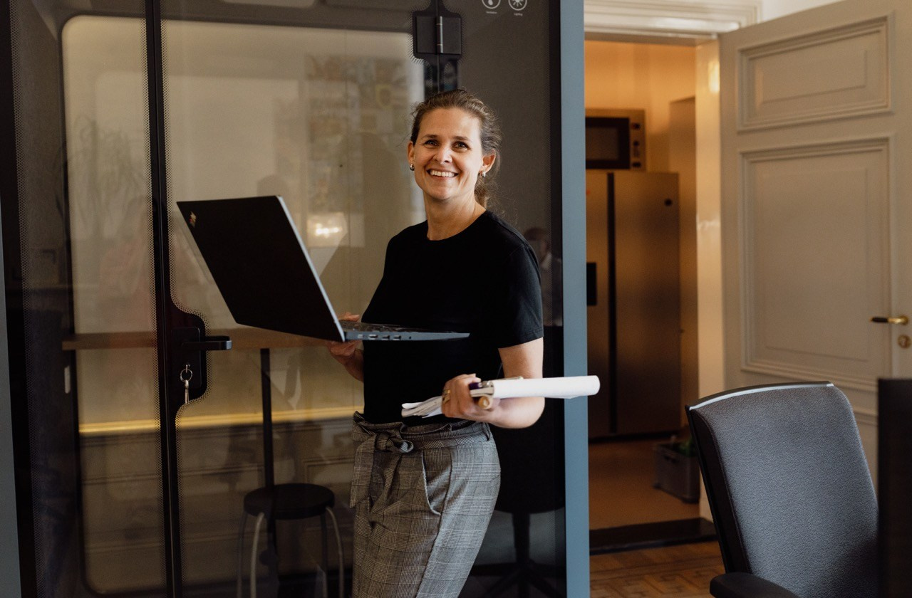 Dana Lišková - Portrait and brand photographer Prague - Business portrait Prague - Brand photo Prague - Business and corporate portrait Prague - Corporate photography Prague