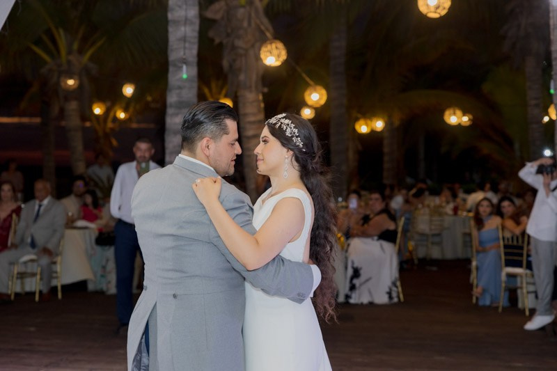 A + E. Luis Astorga - Fotografo de Bodas
