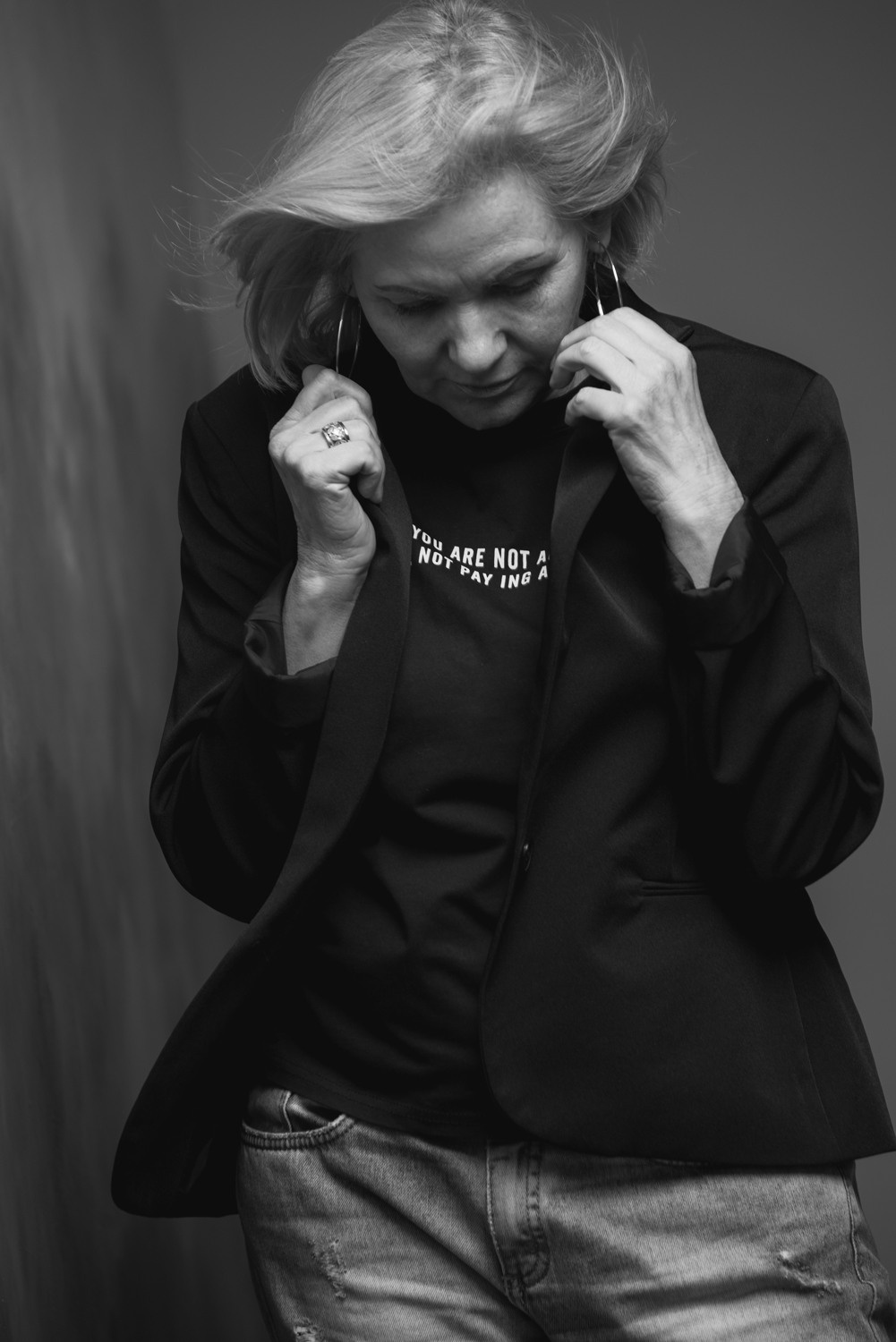 Portraits in studio. Anastasiia Antoniuk portrait, family and couple photographer, Portugal